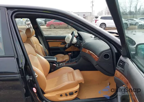 2000 BMW M5 z USA, uszkodzony, nr VIN WBSDE9347YBZ94936